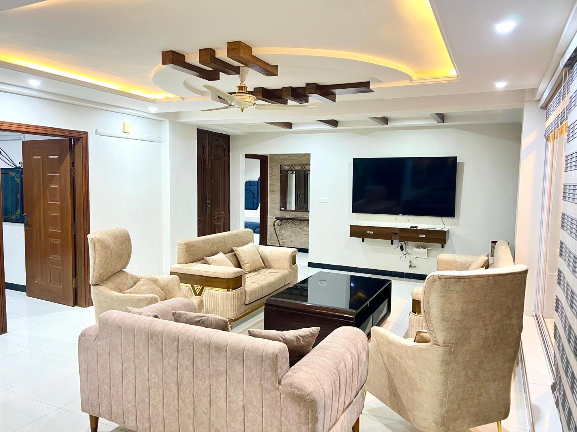 Penthouse 3Bedrooms - Luxury Apartment Hotel 伊斯兰堡 外观 照片